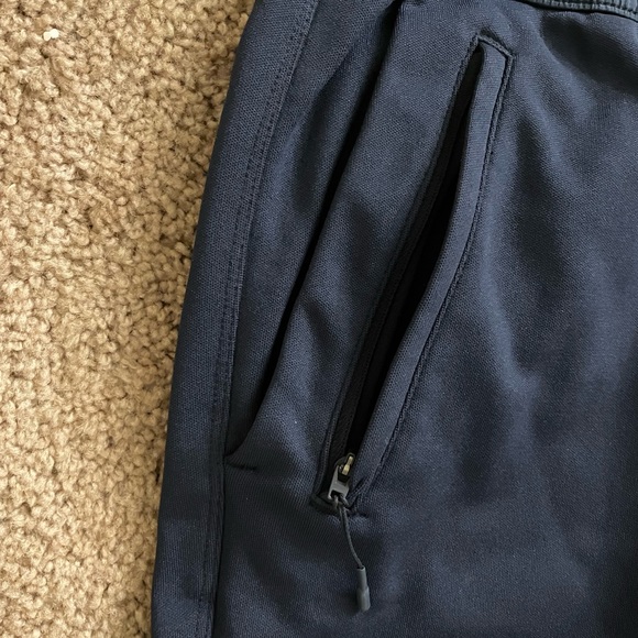 Y-4 - Picture 4 of 4